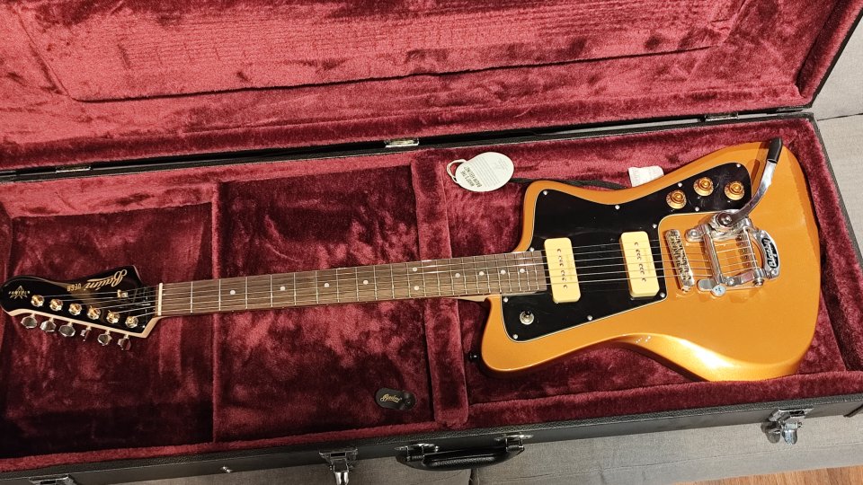 Guitarra BAUM VEGA WINGMAN con mejoras de segunda mano · Foto 1 de 7 · Zaragoza · 1250 €