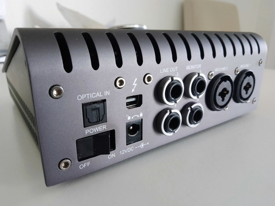 Tarjetas Universal Audio Apollo (PROCESADORES QUAD)