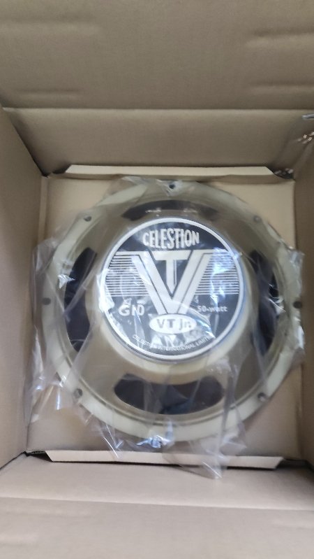 Celestion V type jr 50w 16ohms ( nuevo ) de segunda mano · Foto 3 de 5 · Barcelona · 40 €