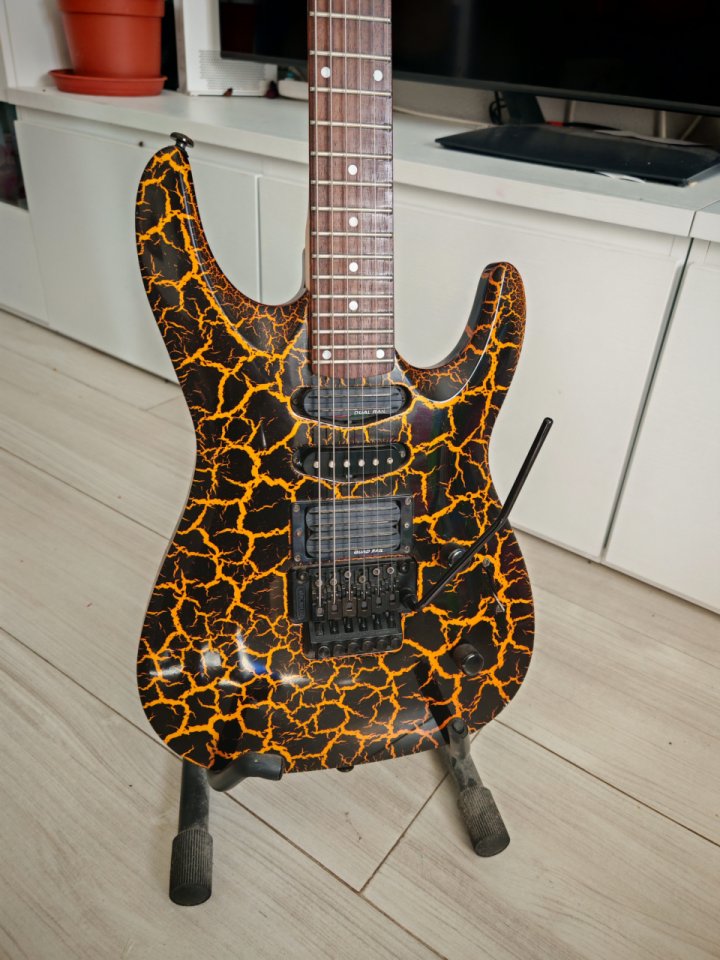 Kramer Superstrat crackle Naranja/Negro 90s