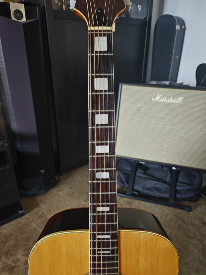 Guitarra Vintage Japonesa K. Suzuki '76 impecable Tapa Sólida, Pastilla K&K de segunda mano · Foto 3 de 10 · Málaga · 650 €