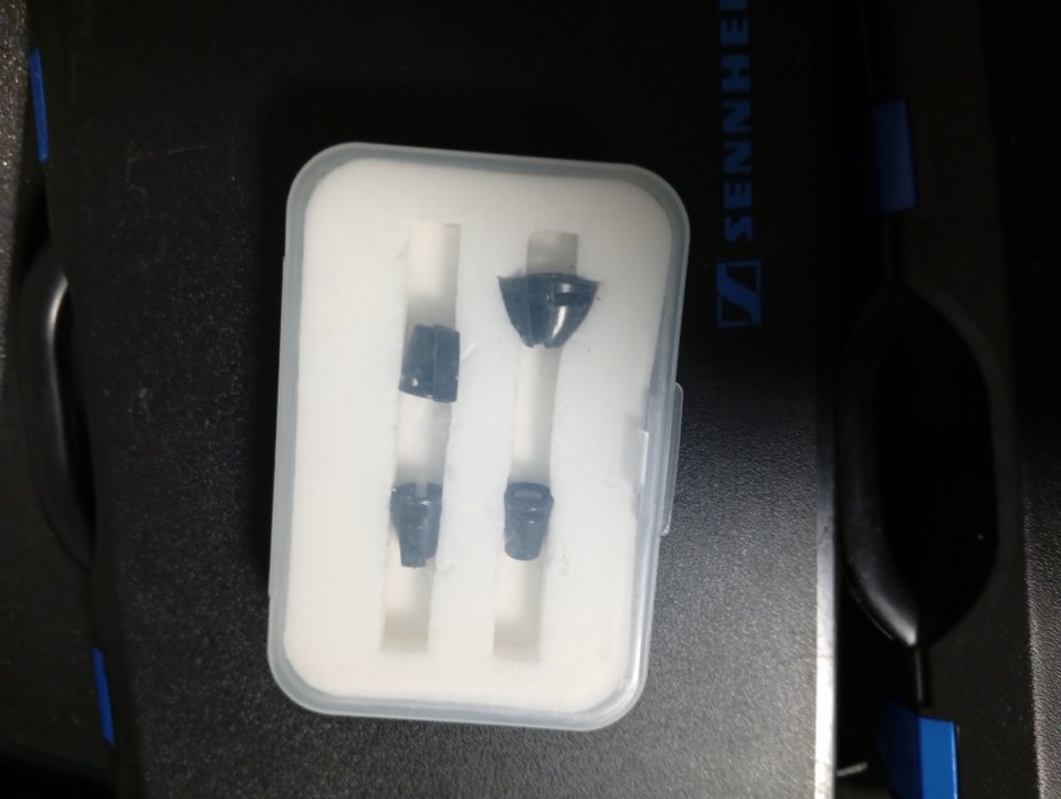 2x Sennheiser ew100 G3 + mke2 gold