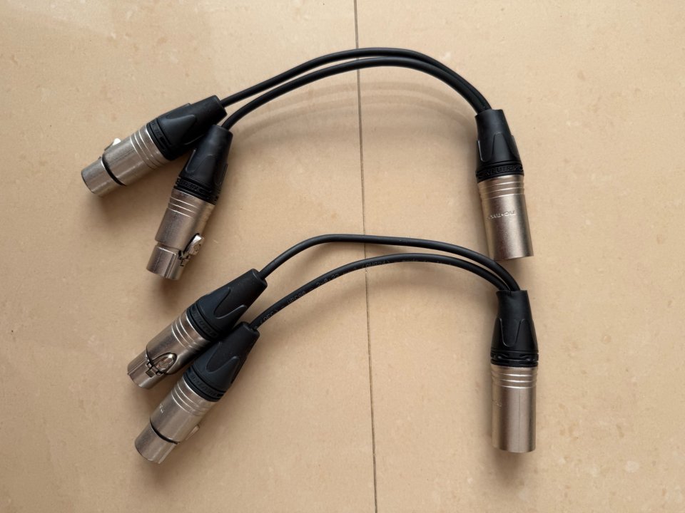16 cables XLR Neutrik + maleta y accesorios de segunda mano · Foto 7 de 10 · Pontevedra · 229 €