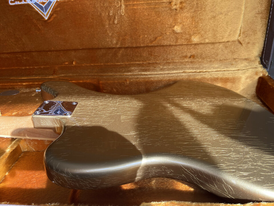 Jaguar 66 Custom Shop