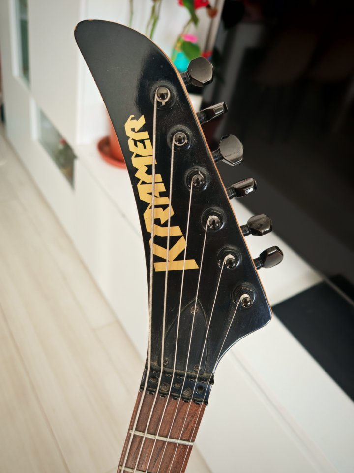 Kramer Superstrat crackle Naranja/Negro 90s