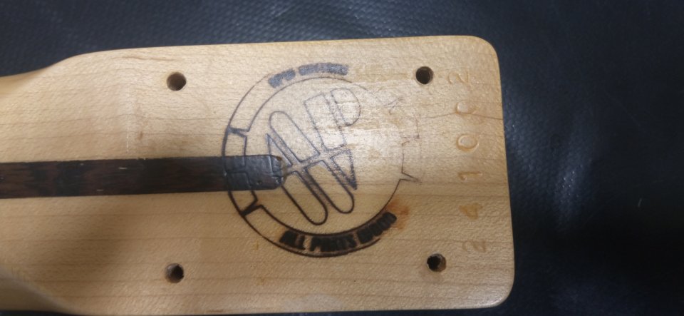 Mastil Telecaster radio 12 de segunda mano · Foto 2 de 4 · Lugo · 200 €