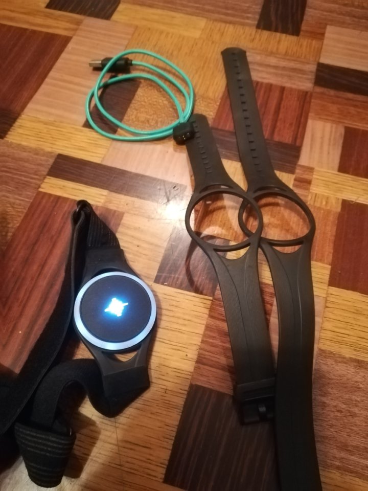 Metónomo Soundbrenner Pulse con tres correas. Metrónomo vibración. de segunda mano · Foto 2 de 6 · Valencia · 68 €