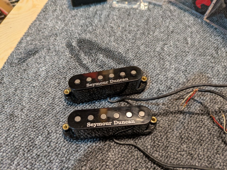 Seymour Duncan Classic Stack media y mástil