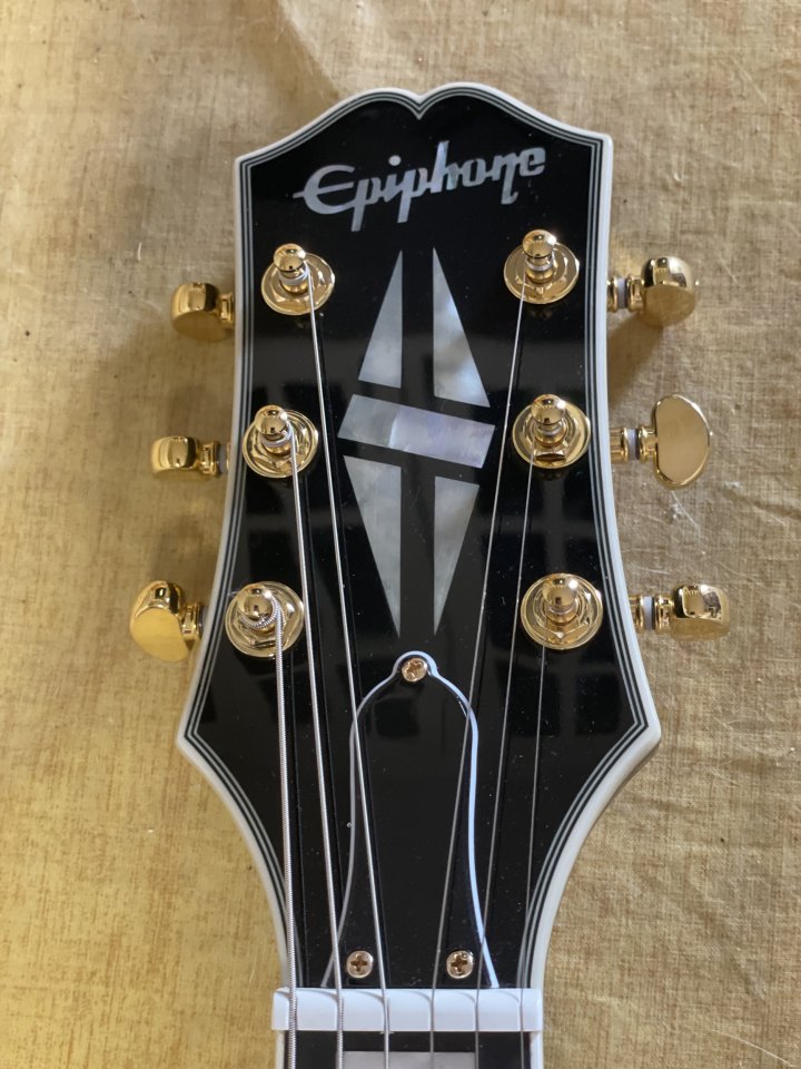 Epiphone SG Custom Ebony de segunda mano · Foto 3 de 4 · Madrid · 560 €