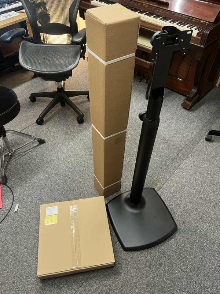 K&M 26785 Monitor Stand Genelec