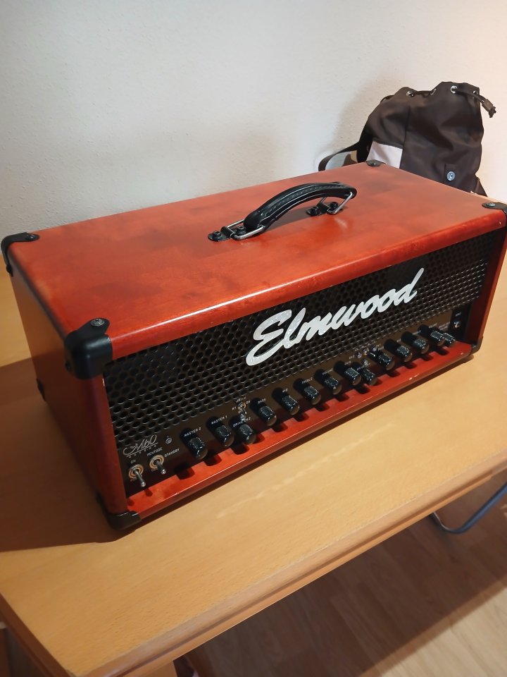 Vendo cabezal Elmwood Modena M60 y pantalla Elmwood 2x12 de segunda mano · Foto 5 de 10 · Madrid · 1700 €