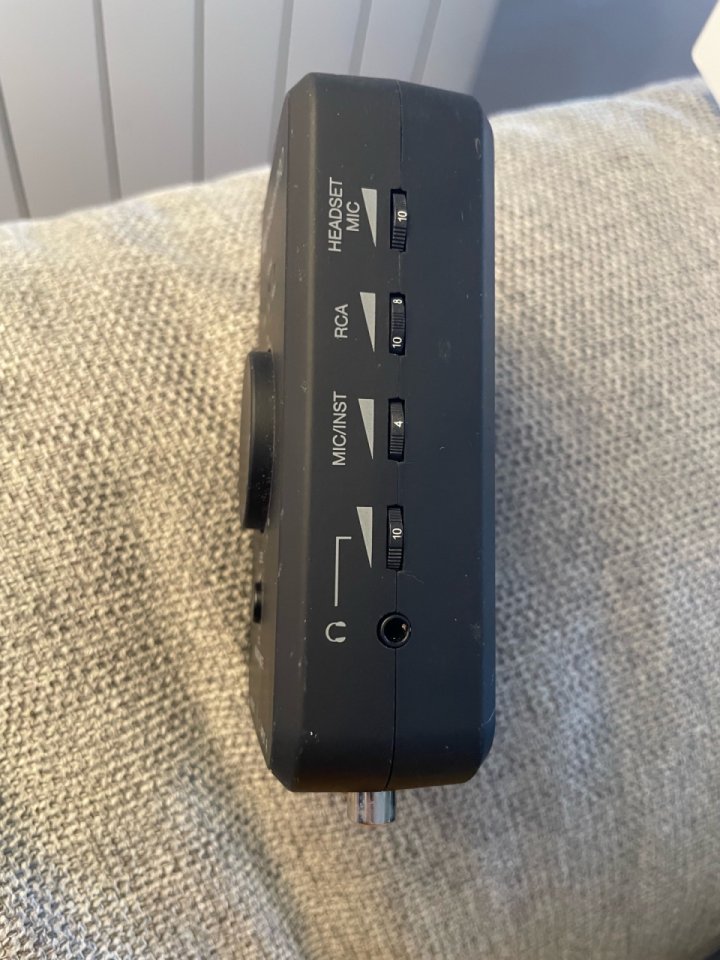 Ik multimedia orig stream pro de segunda mano · Foto 4 de 9 · Madrid · 90 €