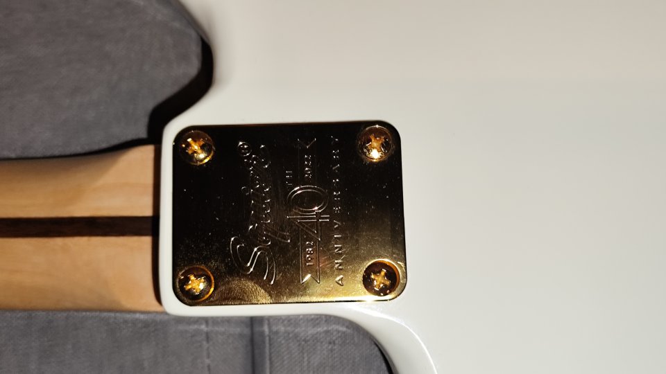 Fender Squire Jazzmaster 40th Anniversary de segunda mano · Foto 4 de 7 · Zaragoza · 450 €