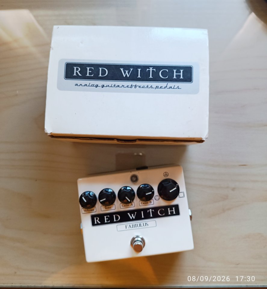 Red Witch Famulus overdrive / distorsión de segunda mano · Foto 2 de 7 · Madrid · 100 €