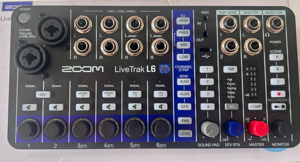 Zoom Livetrack L6