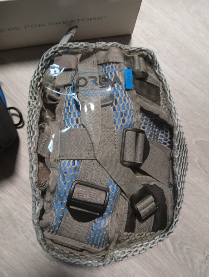 Bolsa y arnés orca para grabación de campo