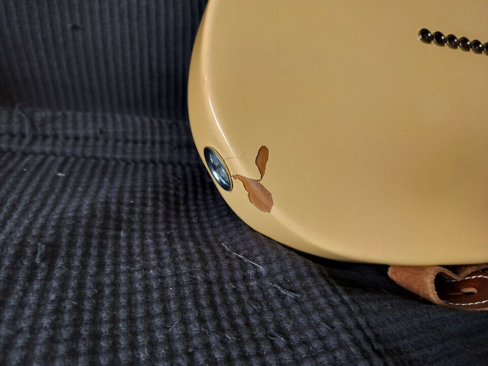 Fender Telecaster American Series 2006 de segunda mano · Foto 8 de 10 · Valladolid · 1100 €