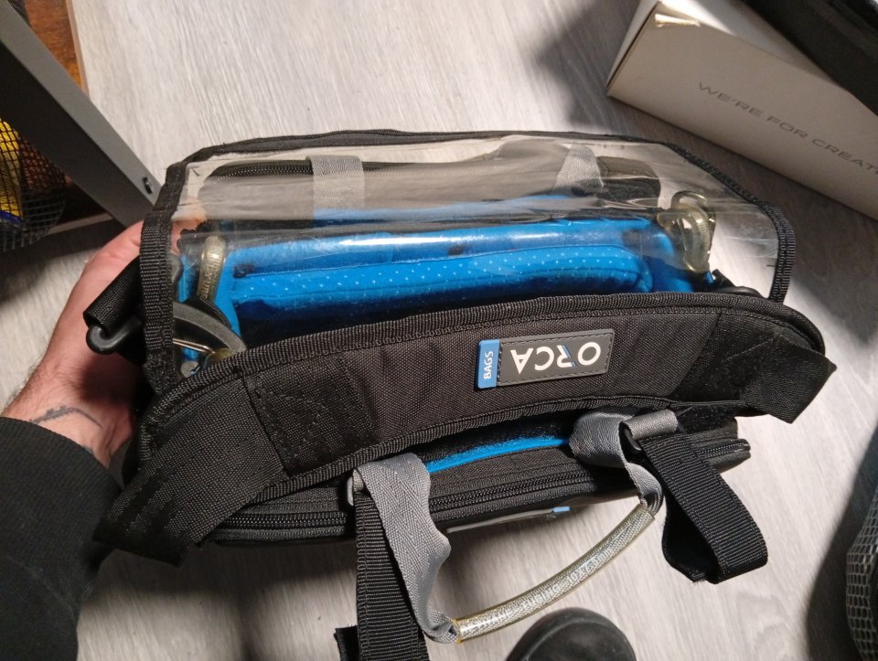 Bolsa y arnés orca para grabación de campo