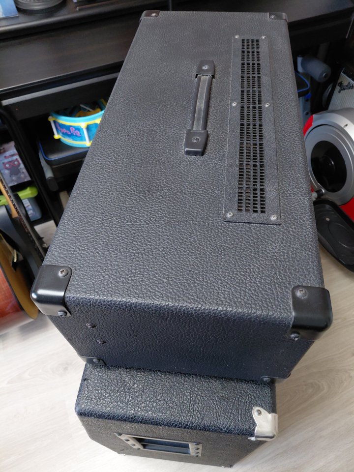 Cabezal Peavey 6505+ con Flight Case de segunda mano · Foto 4 de 10 · A Coruña · 900 €