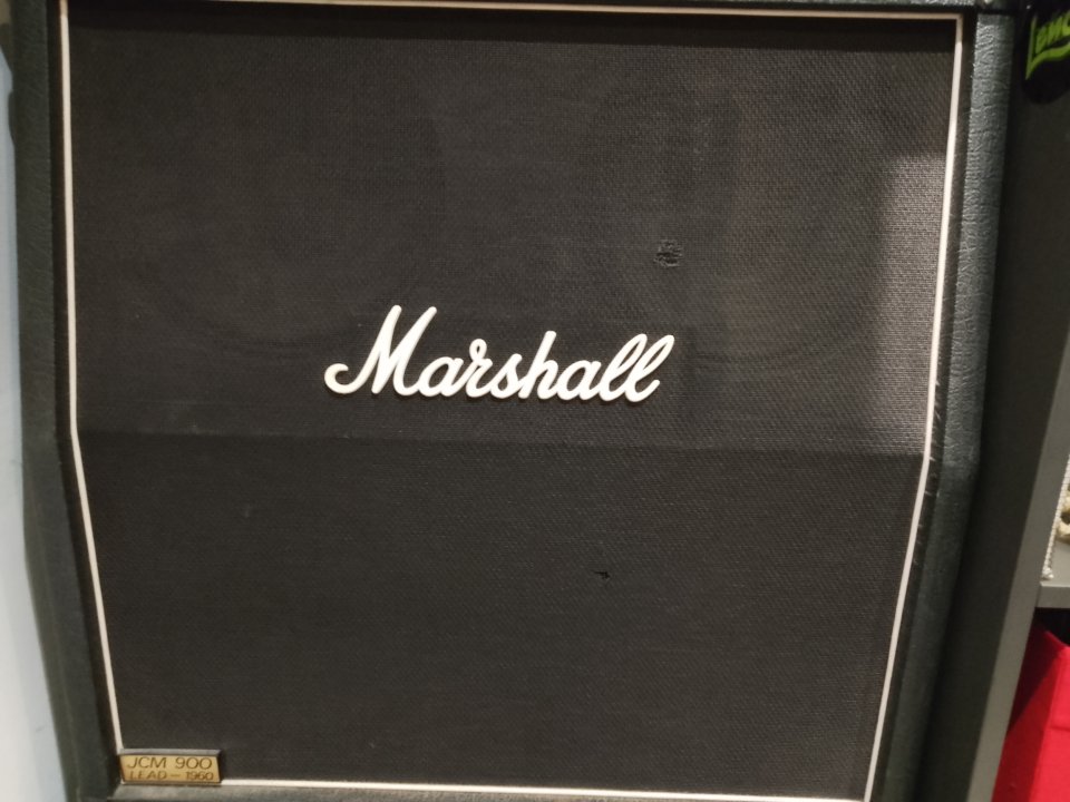Cabezal JCM 2000 TSL 100 + pantalla 1960 4 x 12" de segunda mano · Foto 3 de 3 · Madrid · 600 €
