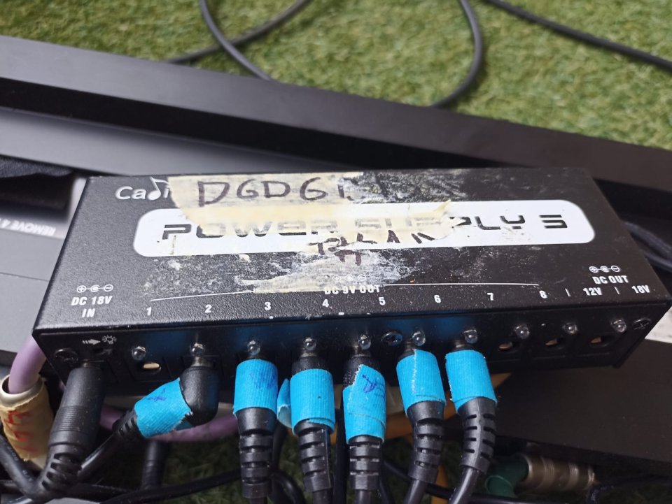 Fuente Alimentación Caline 5