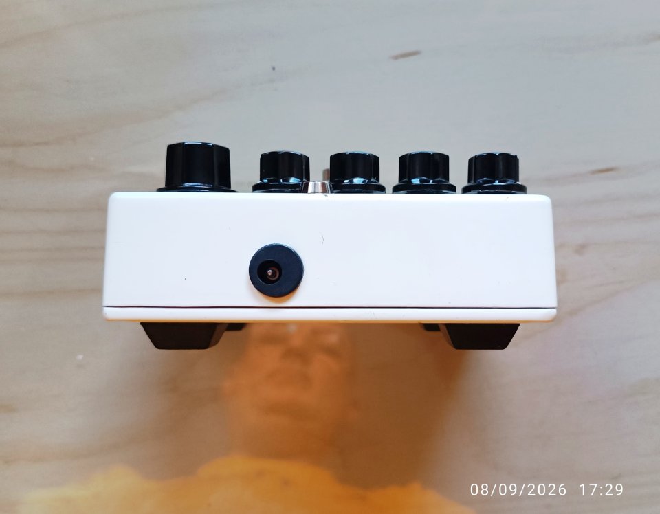 Red Witch Famulus overdrive / distorsión de segunda mano · Foto 7 de 7 · Madrid · 100 €