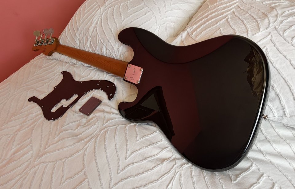 Fender Sire Precision P5R Black bass de segunda mano · Foto 5 de 10 · Lugo · 499 €