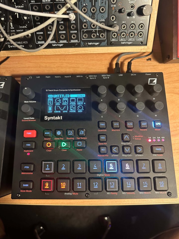 Elektron Syntakt de segunda mano · Foto 1 de 4 · Málaga · 750 €