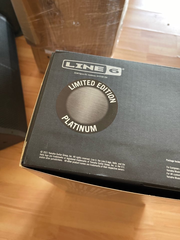 Line6 Helix Platinum Límited Edition de segunda mano · Foto 2 de 3 · Madrid · 900 €