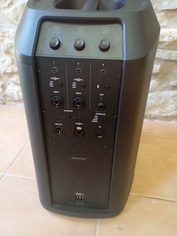 Bose L1 8Pro de segunda mano · Foto 5 de 10 · Girona · 800 €