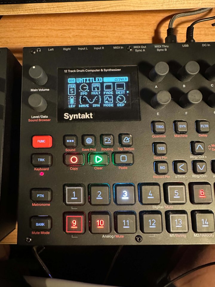 Elektron Syntakt de segunda mano · Foto 2 de 4 · Málaga · 750 €