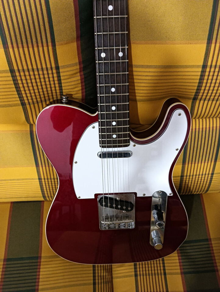 Tokai Telecaster ATE106B Candy Apple Red