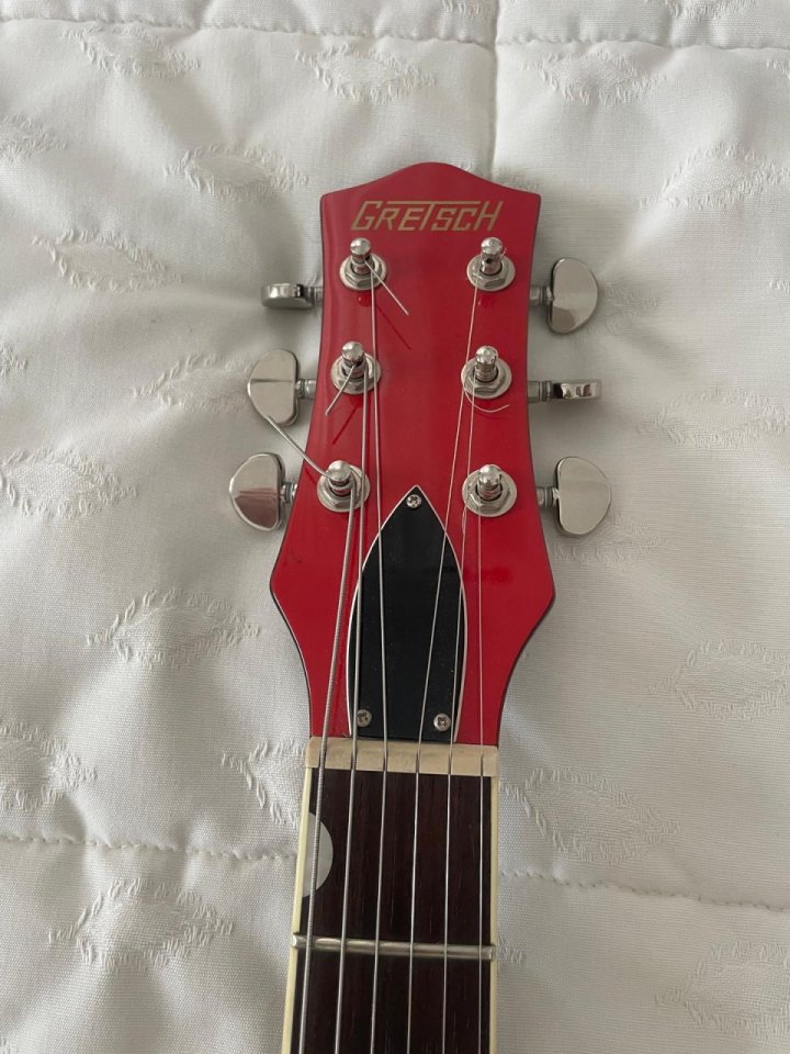 Gretsch Streamliner Junior Jet Fiesta Red de segunda mano · Foto 3 de 6 · Sevilla · 300 €