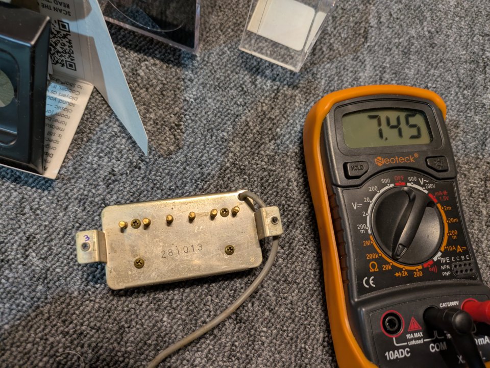 Pastillas Maxon U2000 Double Cream, polos dorados, 1978 (3 unidades)