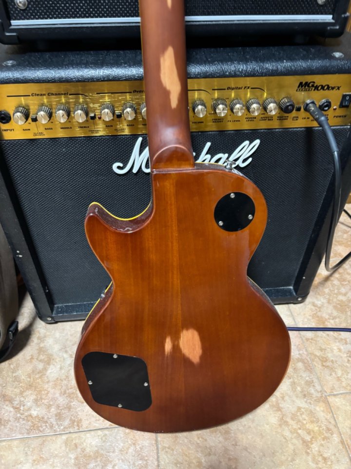 Réplica relic Gibson les Paul 59’s de segunda mano · Foto 5 de 7 · Sevilla · 450 €
