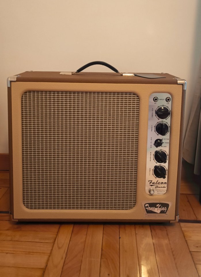 Tone King Falcon Grande (CASI A ESTRENAR)