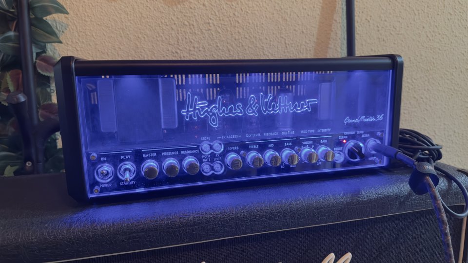 Hughes and kettner de segunda mano · Foto 3 de 4 · Barcelona · 700 €
