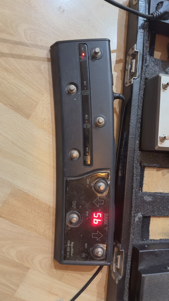 Hughes and kettner de segunda mano · Foto 4 de 4 · Barcelona · 700 €