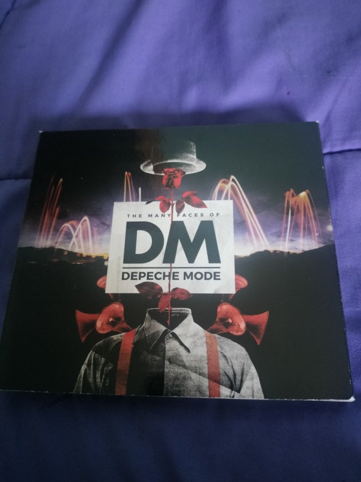 Recopilatorio The Many Faces of Depeche Mode. de segunda mano · Foto 1 de 5 · Navarra · 20 €