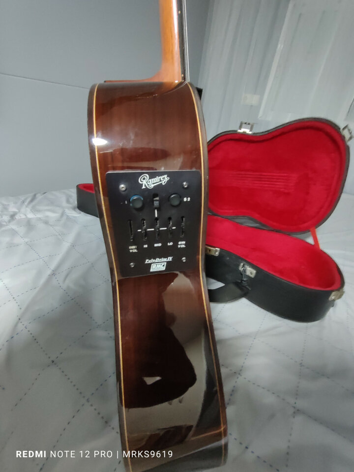 Guitarra José Ramírez 4NCWE 2013