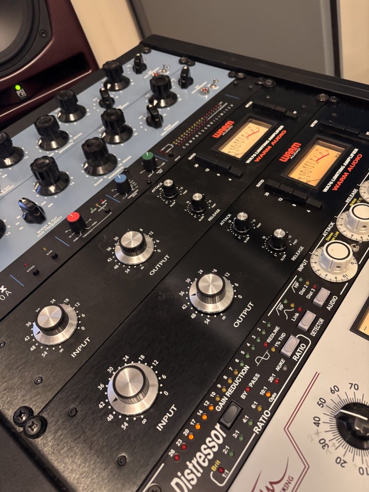 Vendo 2 x Warm Audio WA76 – Compresor/Limiter FET tipo 1176 de segunda mano · Foto 1 de 2 · Barcelona · 750 €