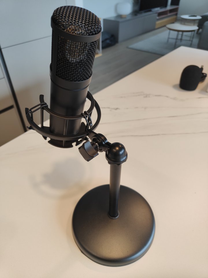 Micrófono USB modeling Antelope Audio Axino Synergy Core (2025)