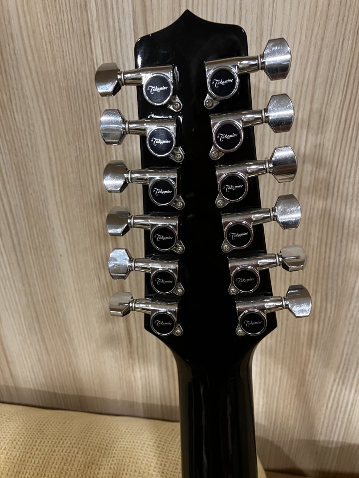 Takamine EF381SC de segunda mano · Foto 5 de 10 · Cádiz · 825 €