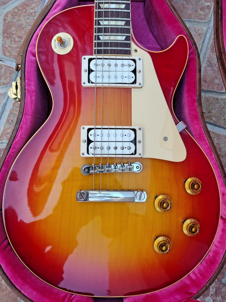 RESERVADA - Gibson Les Paul 1958 (R8) M2M Carmelita neck de segunda mano · Foto 2 de 9 · Granada · 3800 €