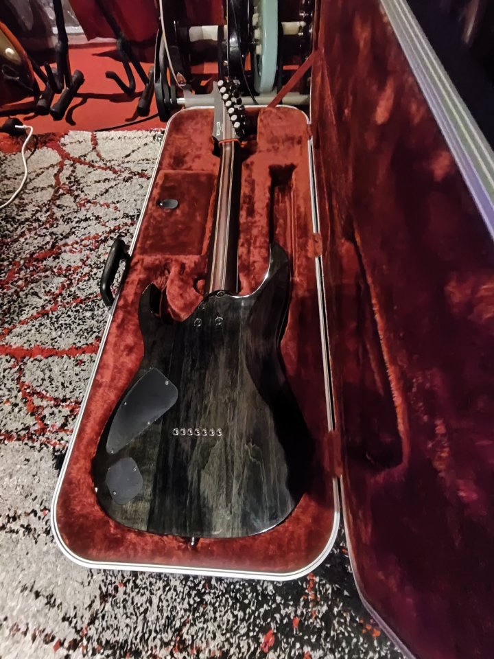 Vendo:  Ibanez RG1027PBF-CBB Premium con estuche  ibanez Jcraft