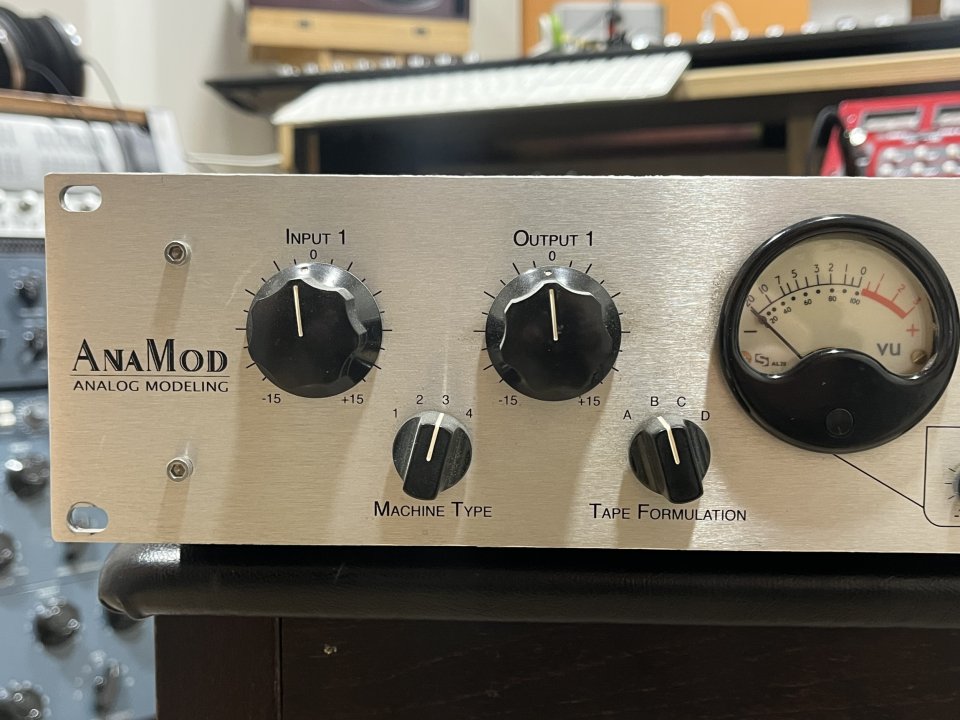 AnaMod ATS-1. Simulador de cinta analógica