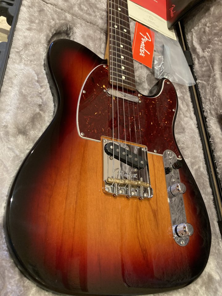 Fender American Pro II Telecaster de segunda mano · Foto 3 de 10 · Valencia · 1450 €