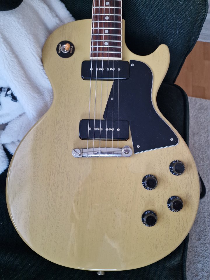 Gibson les paul special de segunda mano · Foto 1 de 4 · Bizkaia · 1250 €