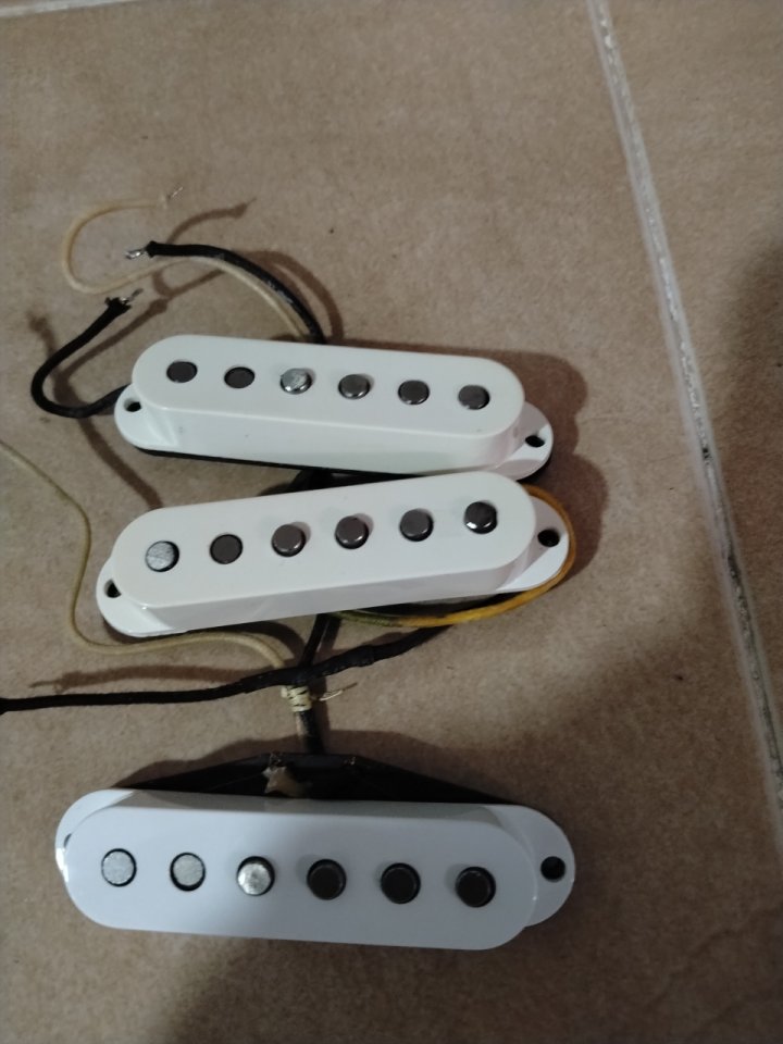 Fender custom shop 50 de segunda mano · Foto 2 de 4 · Murcia · 200 €