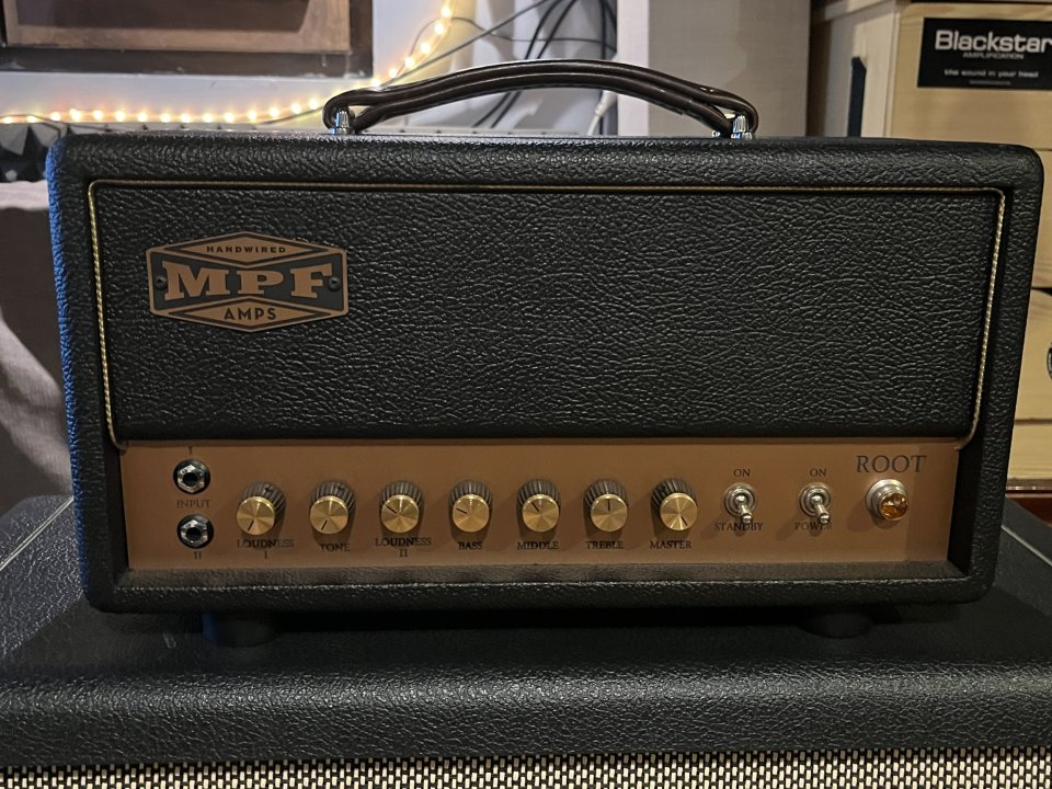 MPF Root (1974x - 30W) + Marshall 2061CX Greenbacks de segunda mano · Foto 3 de 10 · Sevilla · 1400 €
